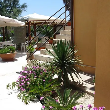 Bed & Breakfast Kamarina Land